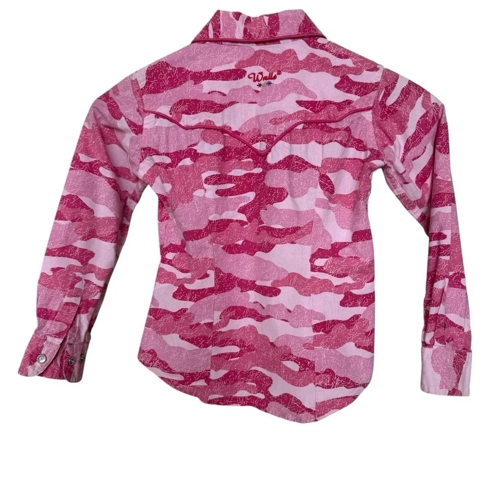 WALLS Girl’s Pink Camouflage Button-Up Shirt S Long Sleeve Ranchwear Gem Snaps
